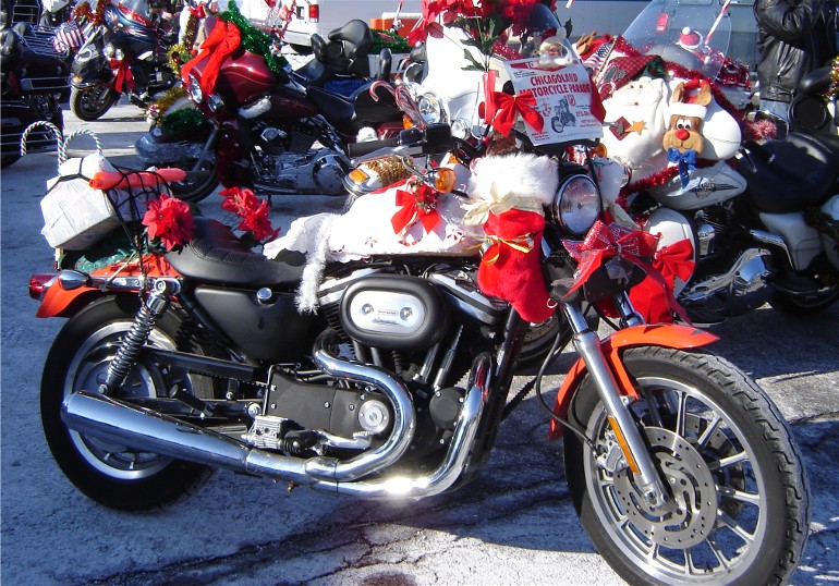 Pictures of the 2006 Chicago Toys for Tots Parade